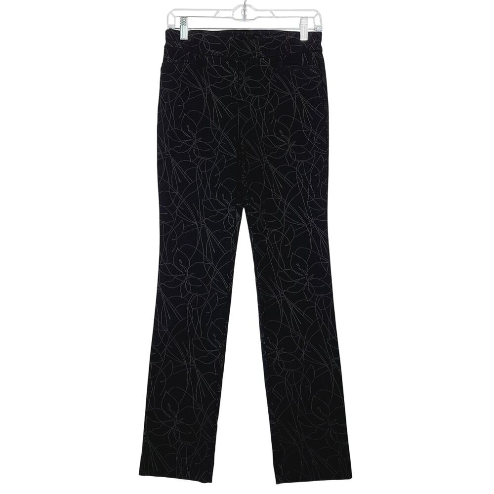 Chicos Brigitte Flicked Slim Pants Slimming Stretch Women 00R (Size 2)